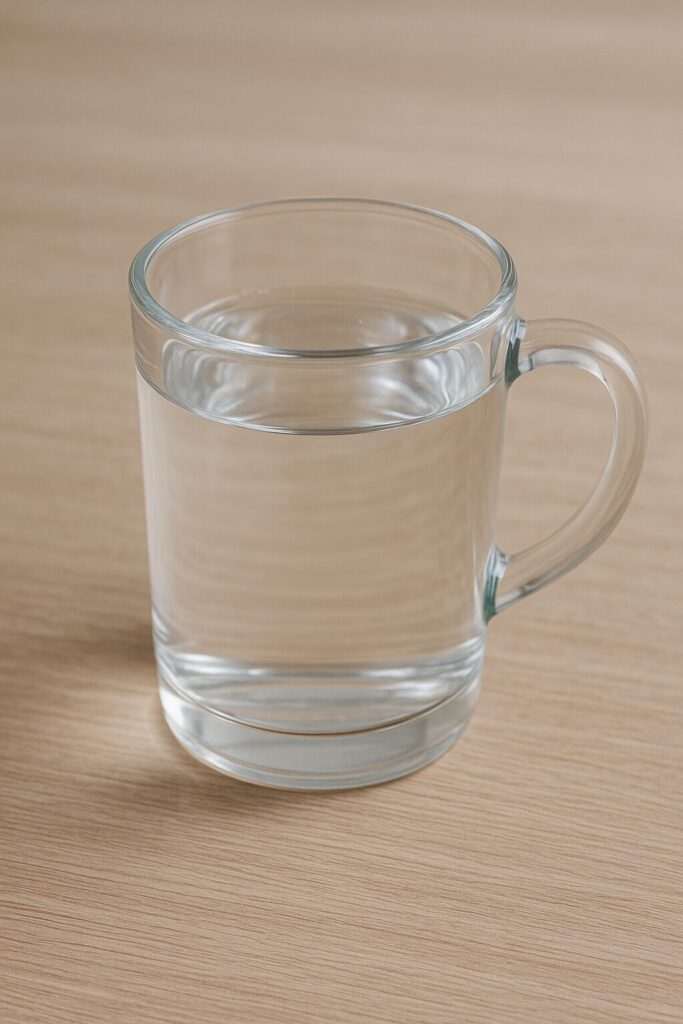 Healthy Hydration Habits and Moisture Care for Skin 2 Drinking water for healthy skin